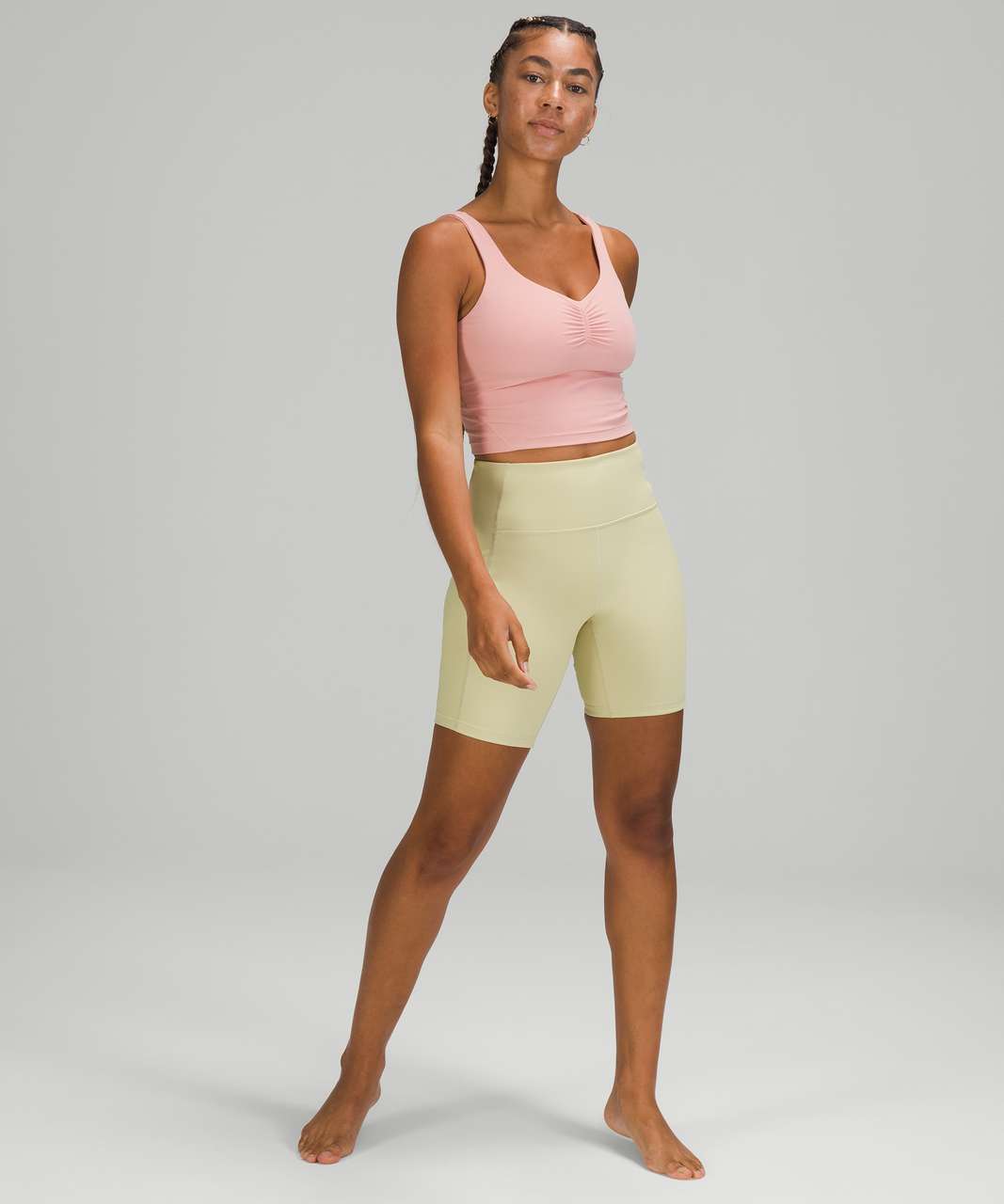 Tried on the pink puff align tank and 23” invigorates in smoked spruce both  size 4! Pink puff is peachy pink imo. Smoked spruce is beautiful smokey  forest green😍 : r/lululemon