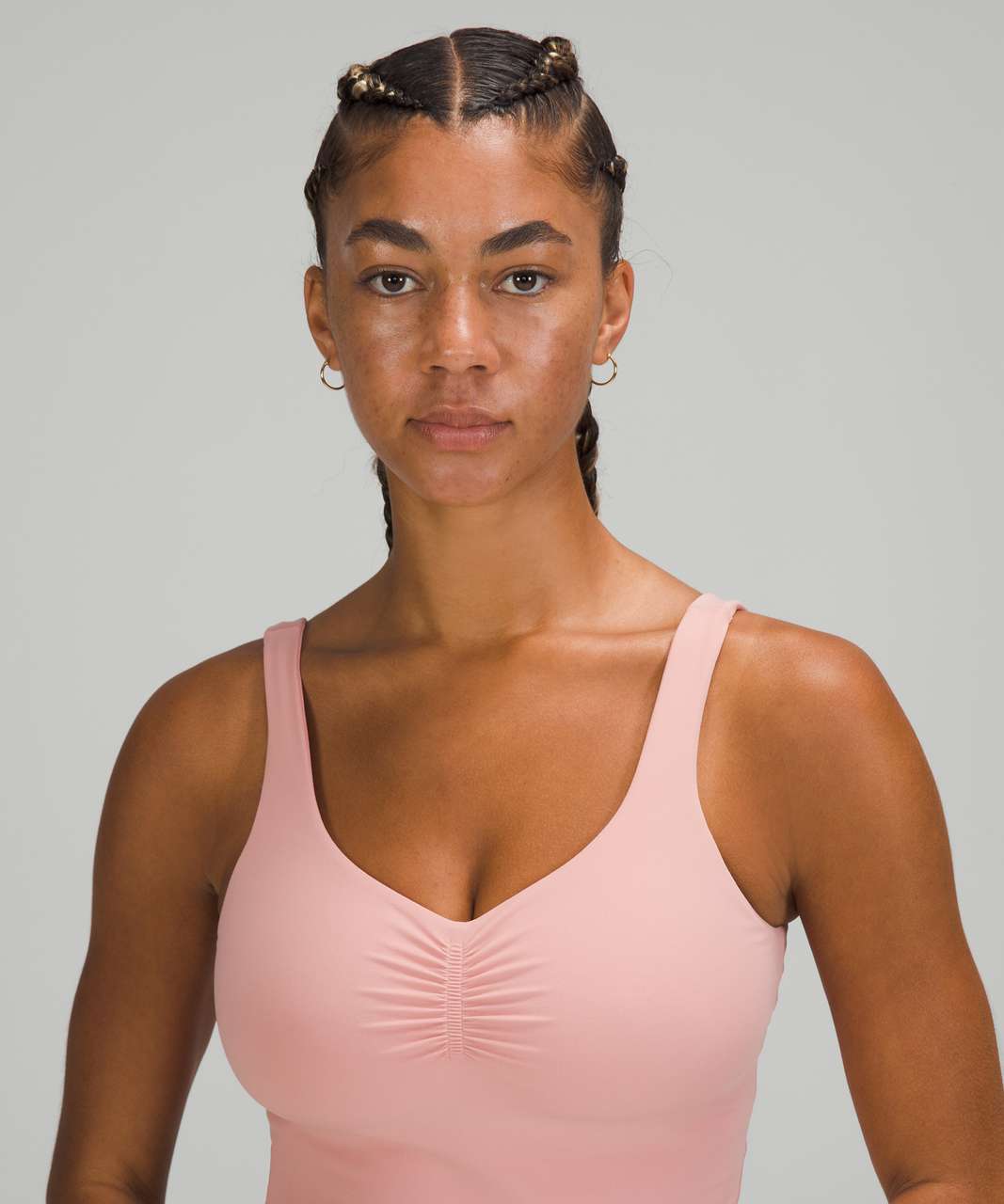 Tried on the pink puff align tank and 23” invigorates in smoked spruce both  size 4! Pink puff is peachy pink imo. Smoked spruce is beautiful smokey  forest green😍 : r/lululemon