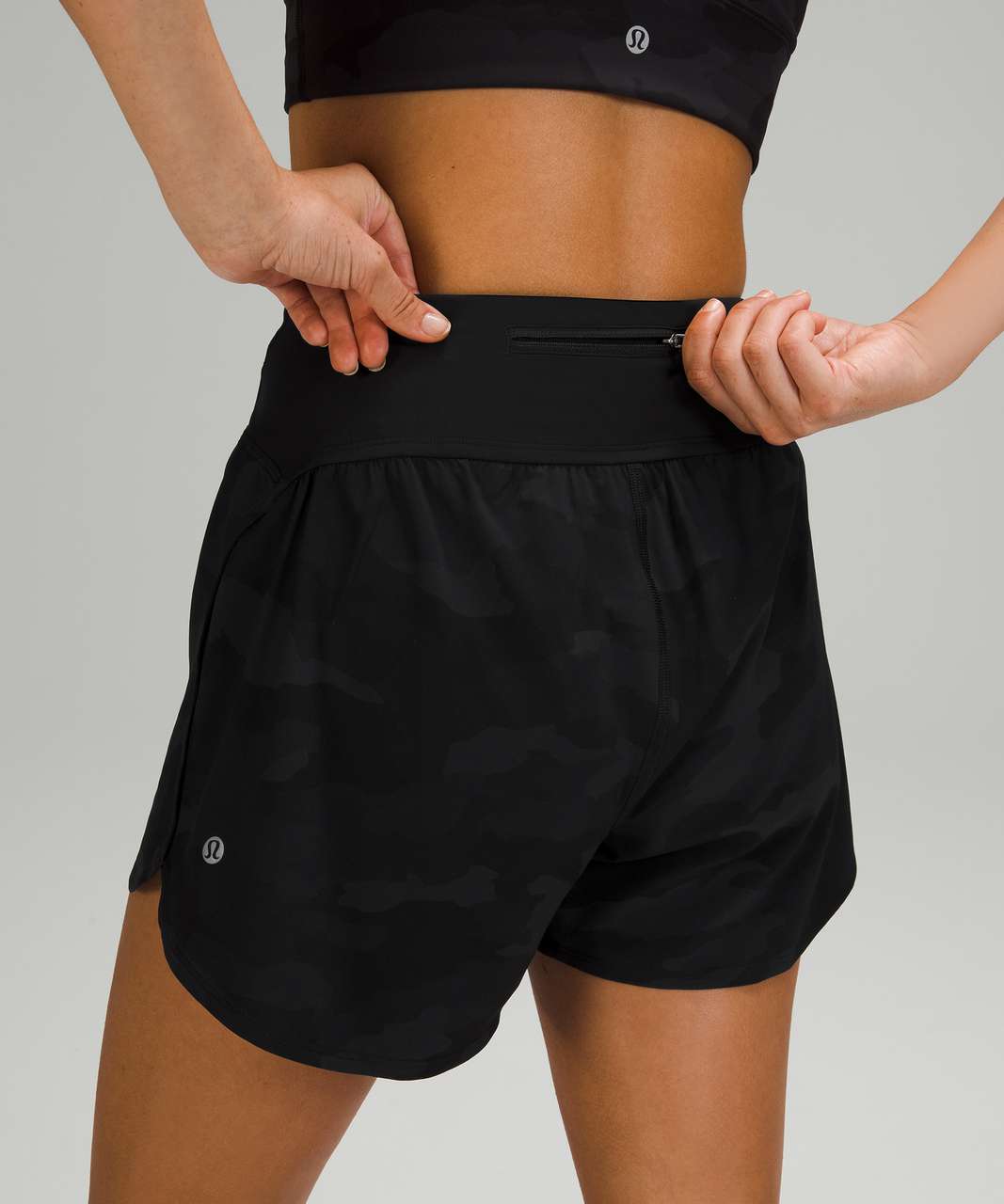 Lululemon Speed Up Short 2.5 (Heritage 365 Camo Deep Coal/Black, Size 4) :  : Fashion