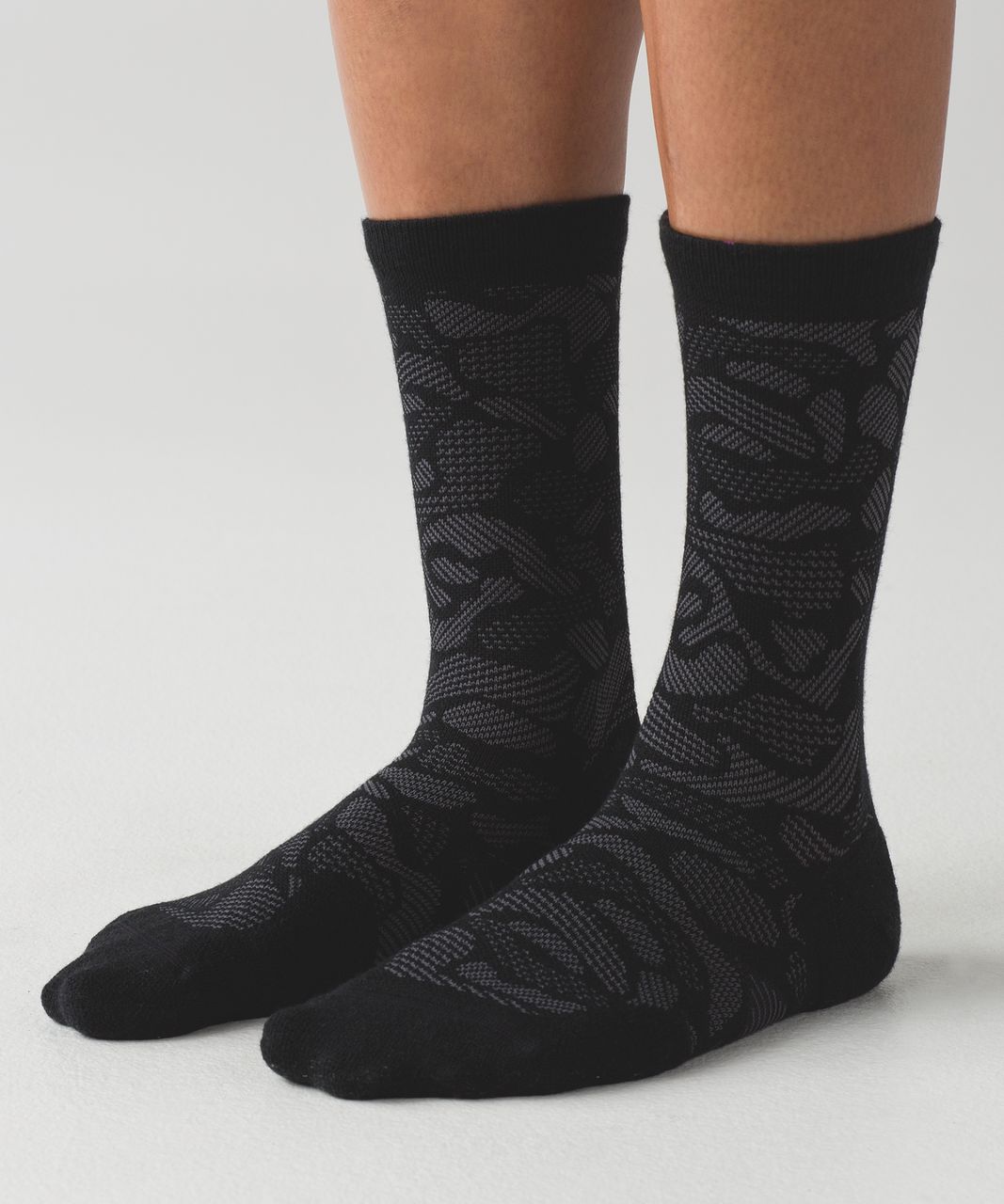 Lululemon Runderland Sock - Black / Dark Carbon / Aurora