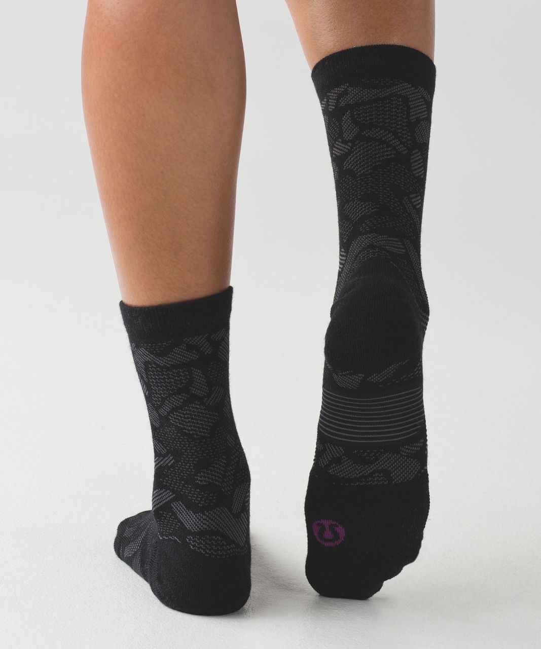 Lululemon Runderland Sock - Black / Dark Carbon / Aurora