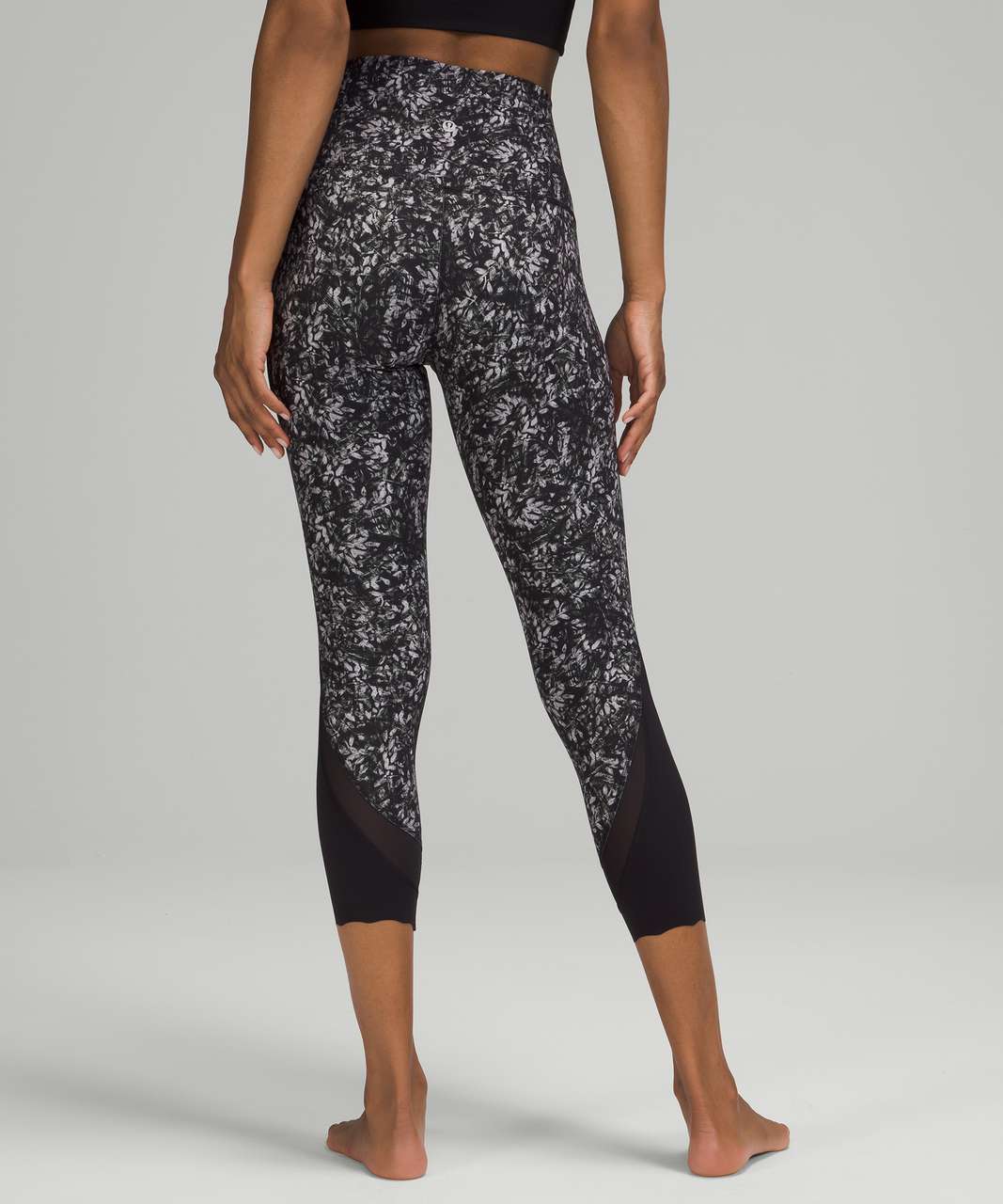 Lululemon Wunder Under High-Rise Crop 23 *Updated Scallop Full-On Luxtreme  - Incognito Camo Jacquard Alpine White Starlight - lulu fanatics