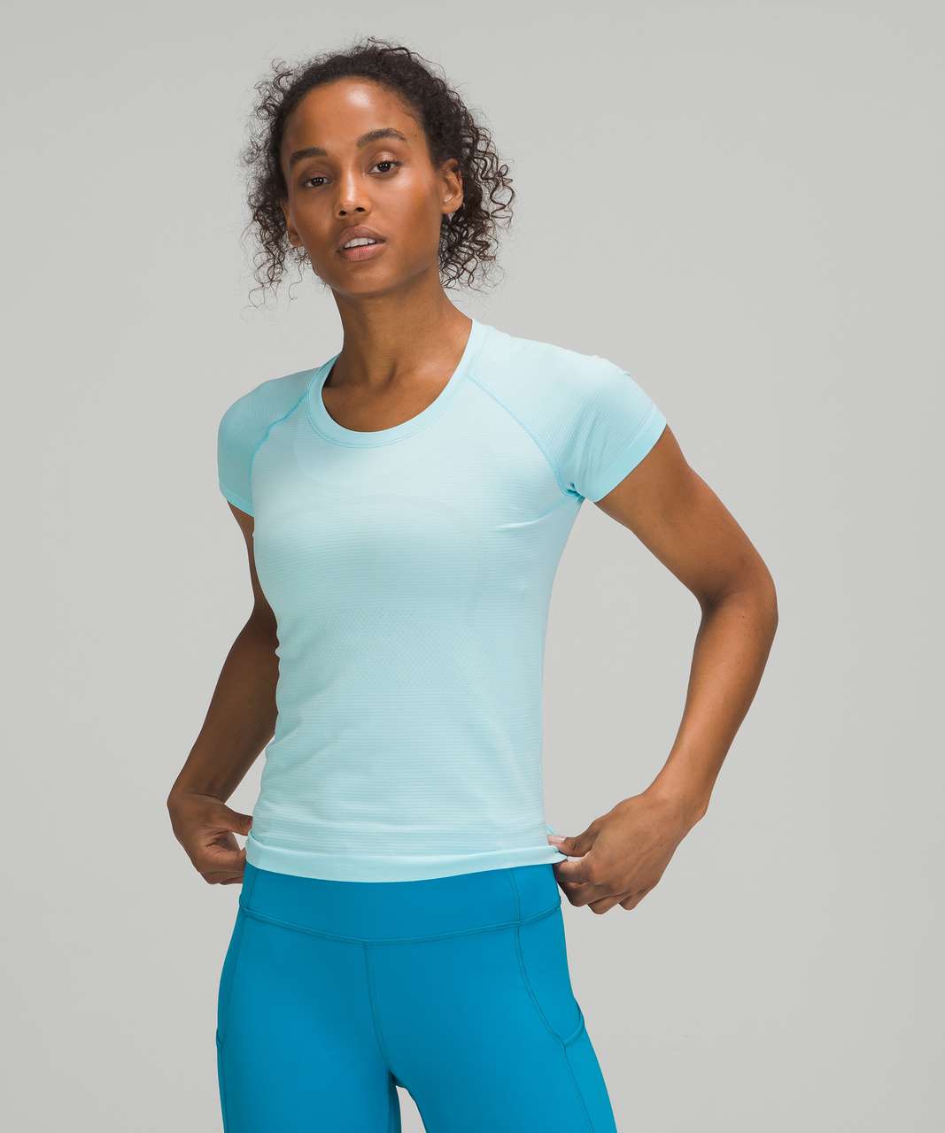 NEW Women Lululemon Swiftly Tech Short Sleeve 2.0 Race Length Mineral Blue  4 & 8