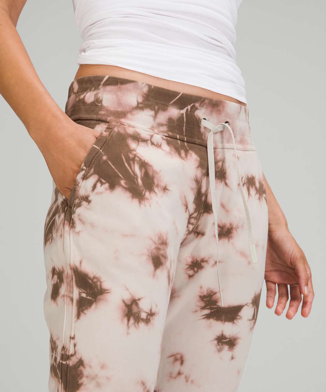 Earth Dye Graphic Jogger - Mudstone