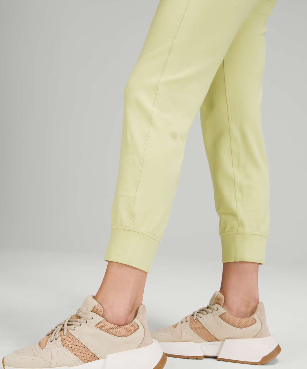 Lululemon Ready to Rulu Jogger 7/8 - Dew Green