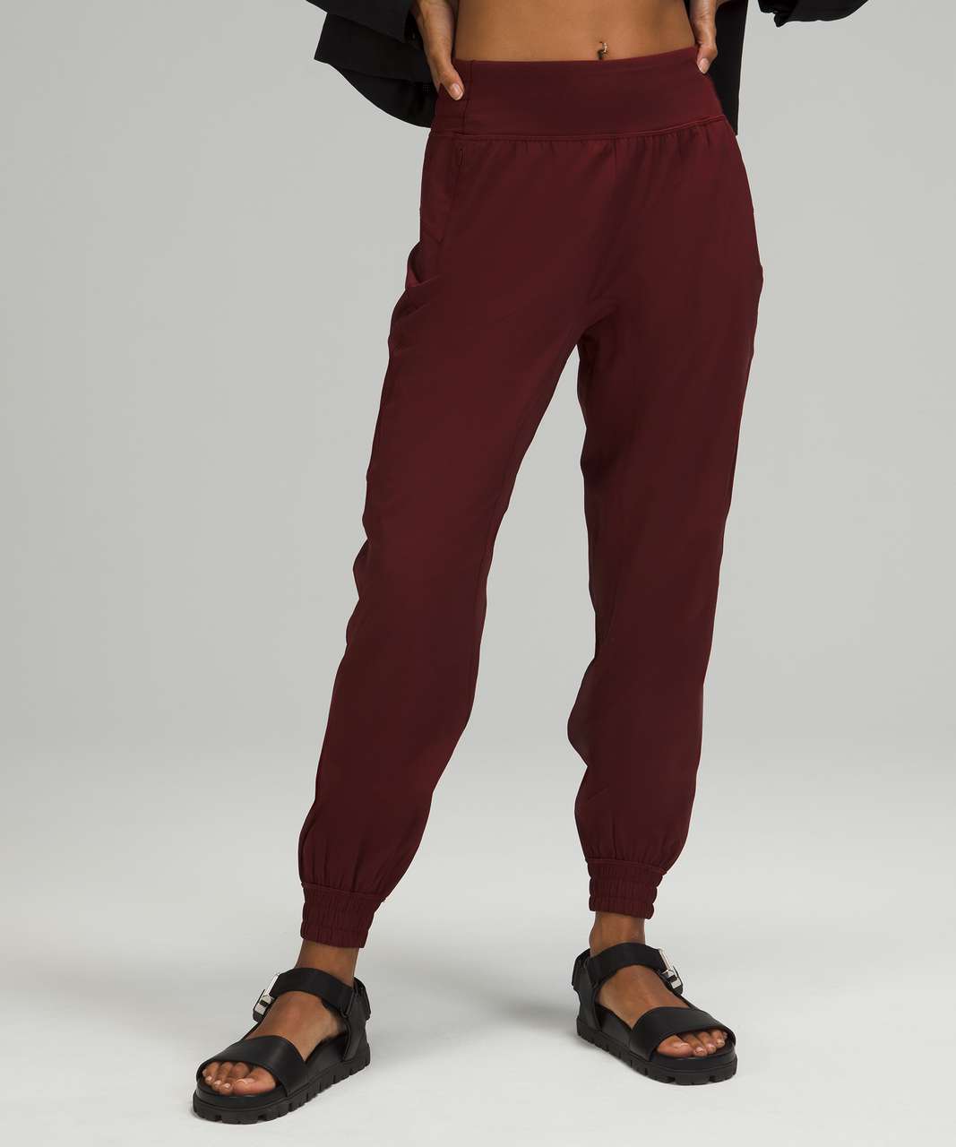 Lululemon Sun Setter High Rise Jogger *Full Length - Red Merlot