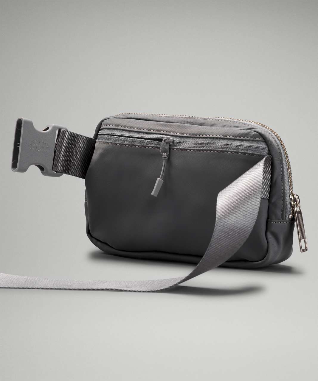 Lululemon Everywhere Belt Bag 1L - Asphalt Grey - lulu fanatics