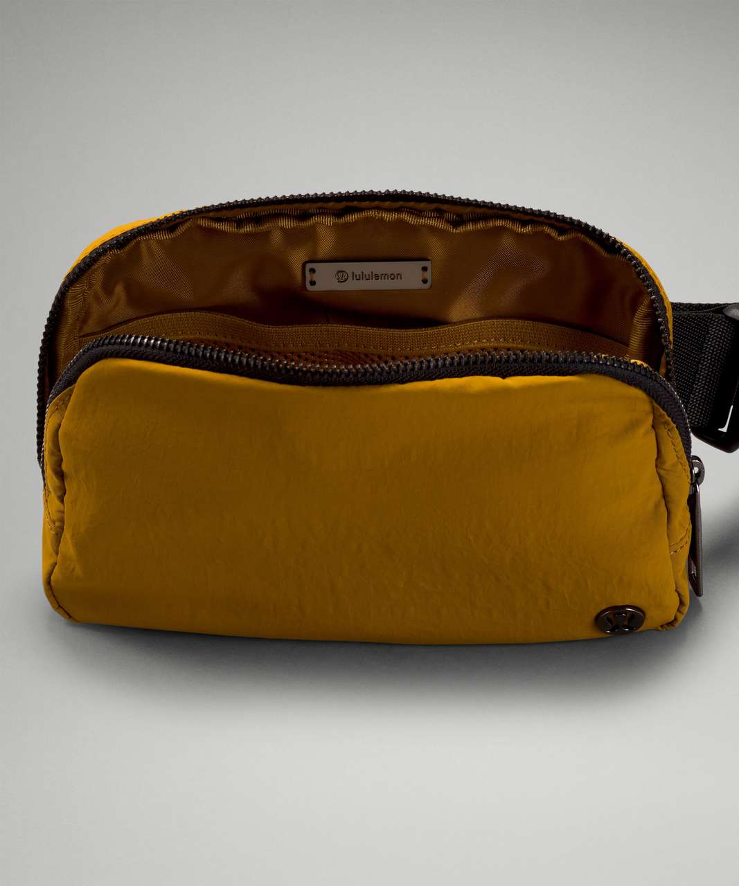 Lululemon Everywhere Belt Bag 1L - Gold Spice