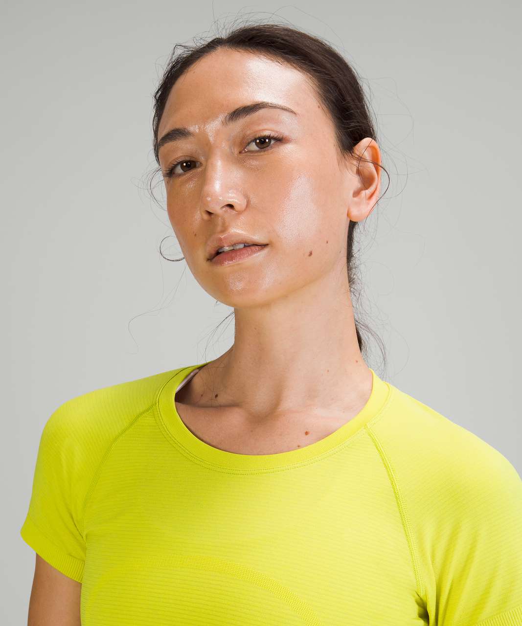 Lululemon Swiftly Tech Short Sleeve Shirt 2.0 - Yellow Serpentine / Yellow Serpentine