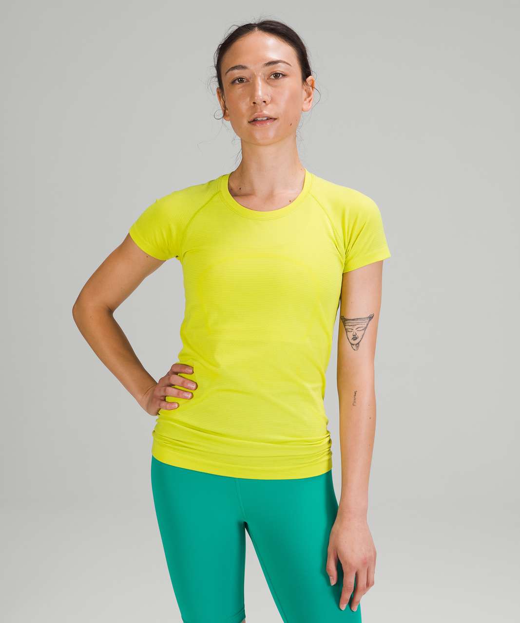 LuluLemon Shorts CA 35801 RN 106259 Color: Neon Yellow Size 8 Reg