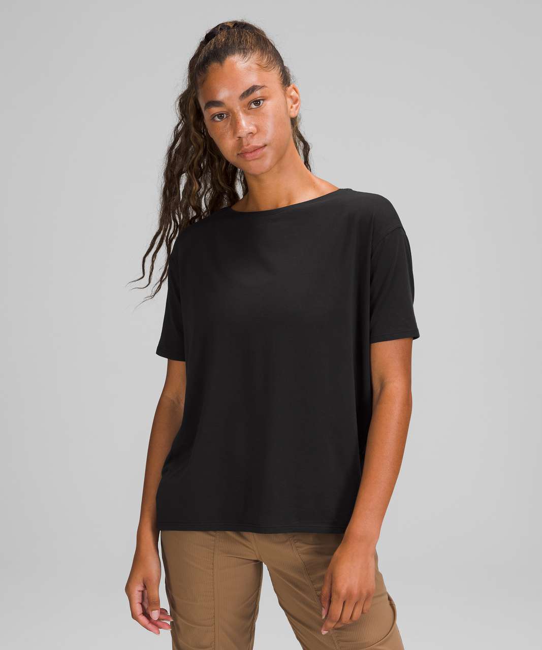 Lululemon Back In Action Short Sleeve Shirt - Black