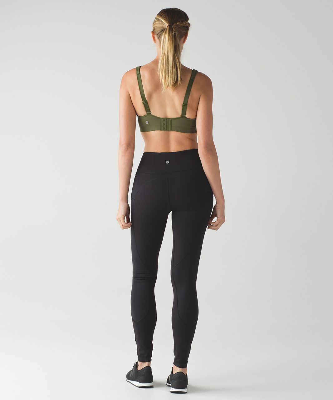 Lululemon Ta Ta Tamer III - Brave Olive