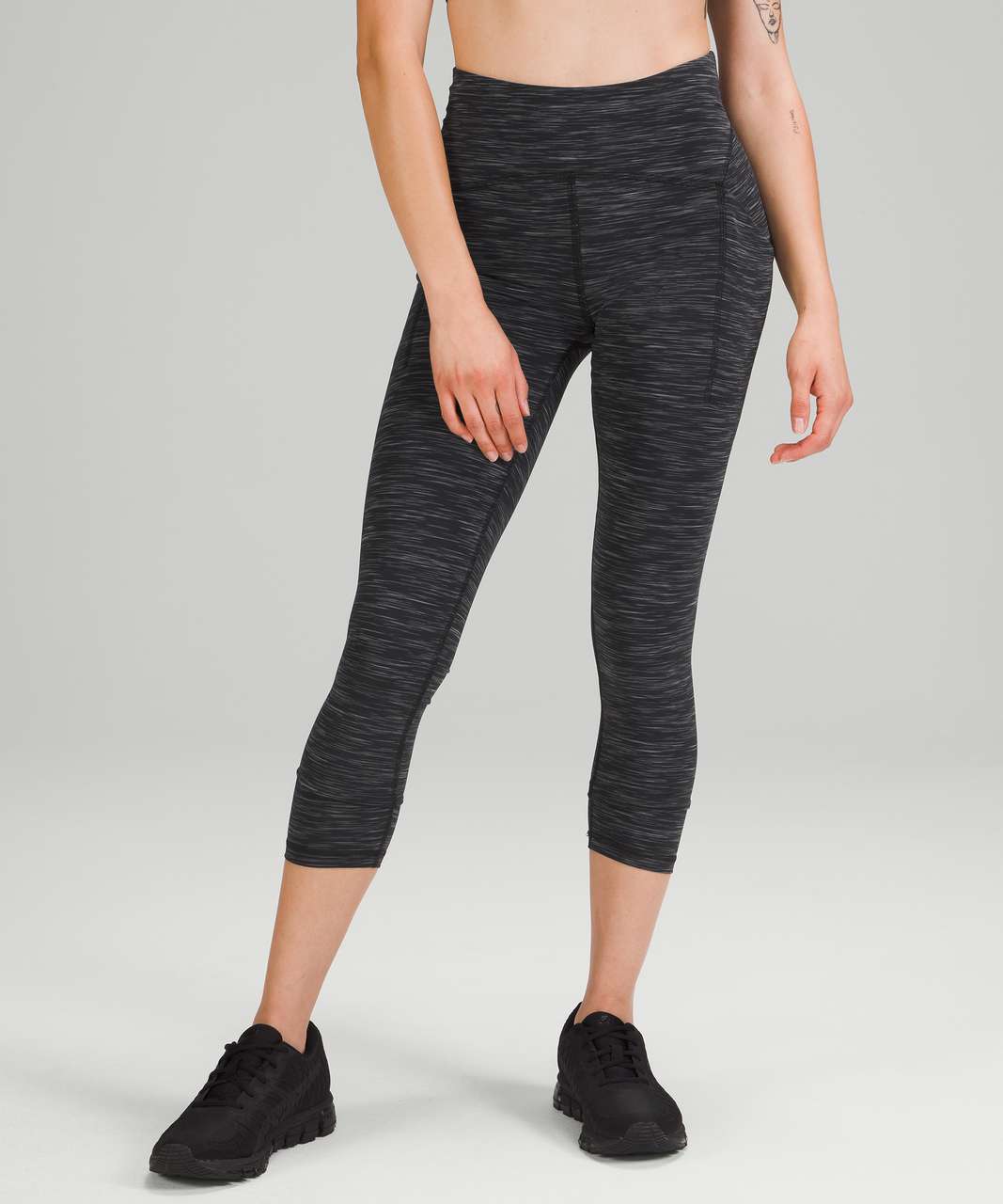 Lululemon Power Thru High-Rise Crop 23 - Rainforest Green - lulu fanatics