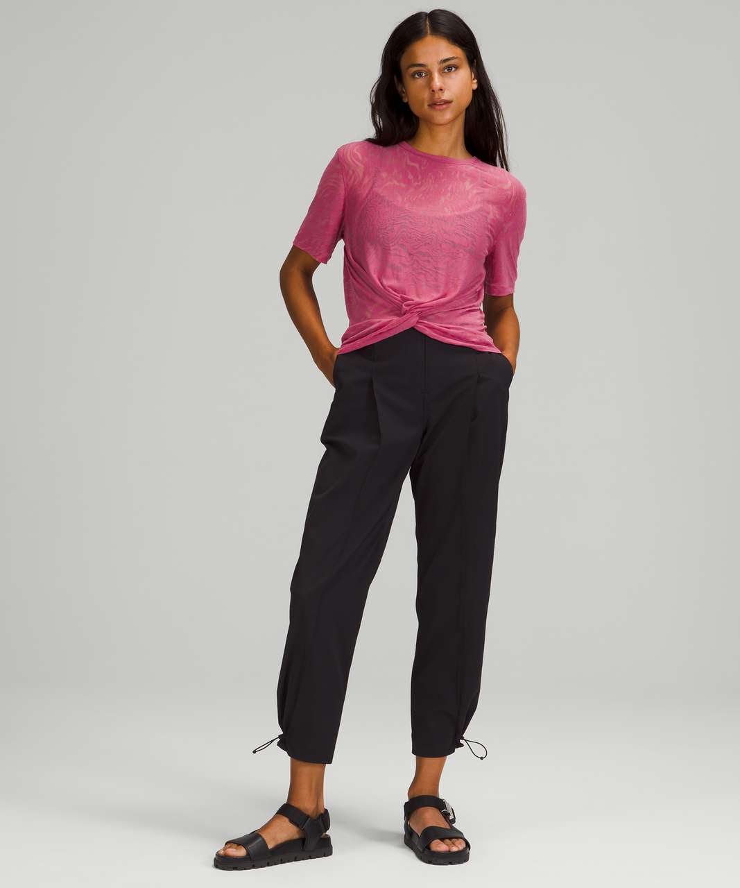 Lululemon Crescent Tee *Veil - Pink Lychee