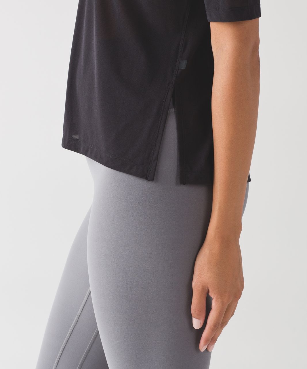 Lululemon Get Low Short Sleeve - Black