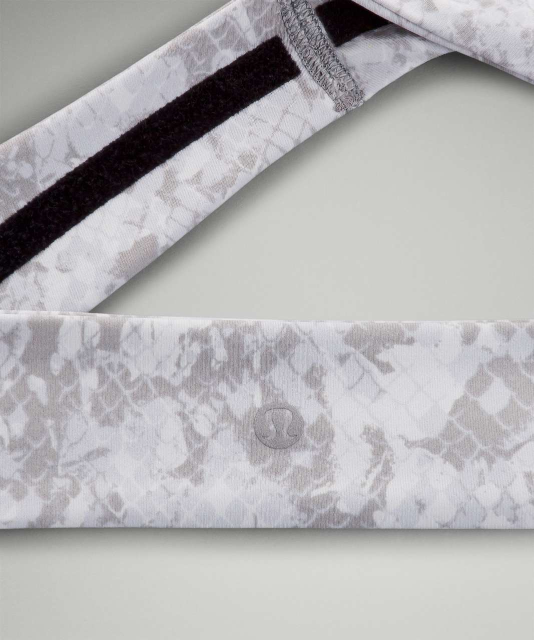 Lululemon Fly Away Tamer Headband *Luxtreme - Hideaway Camo Starlight Multi