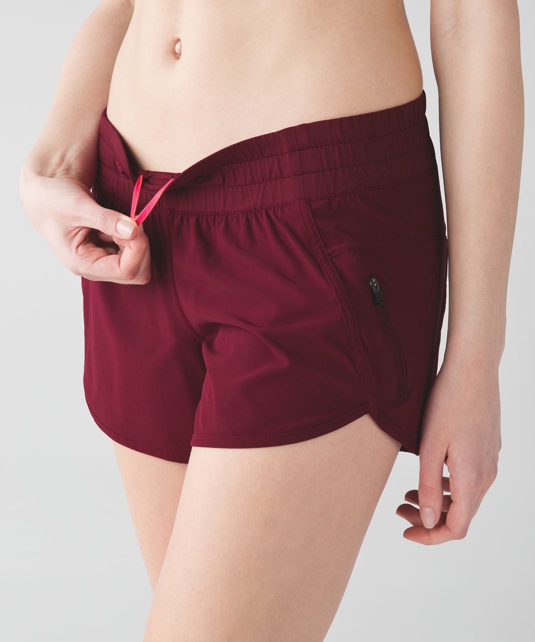 Lululemon Tracker Short IV - Rosewood