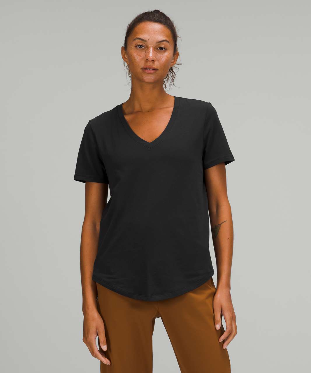 Lululemon Love Tee Short Sleeve V-Neck T-Shirt - Black