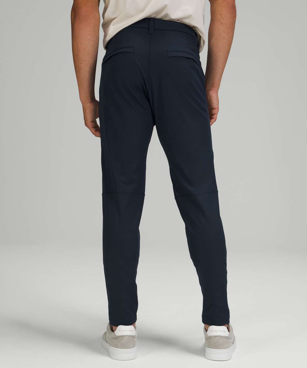 Lululemon athletica Stretch Nylon Classic-Tapered Golf Pant 34, Men's  Trousers