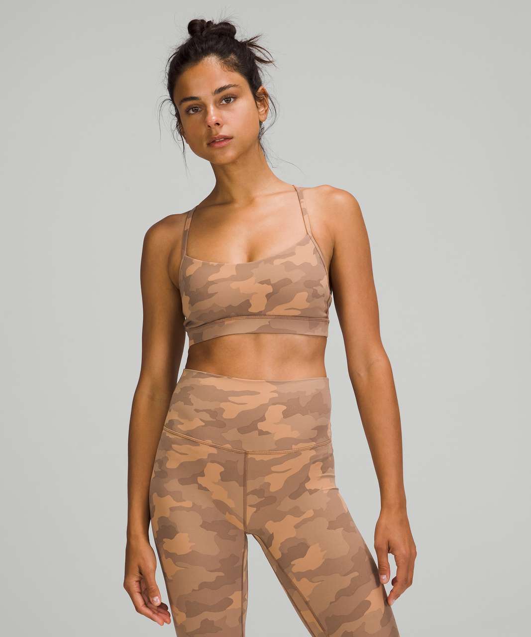 LULULEMON Flow Y Bra Nulu Light Support size 4 Le Tigre Camo Deep