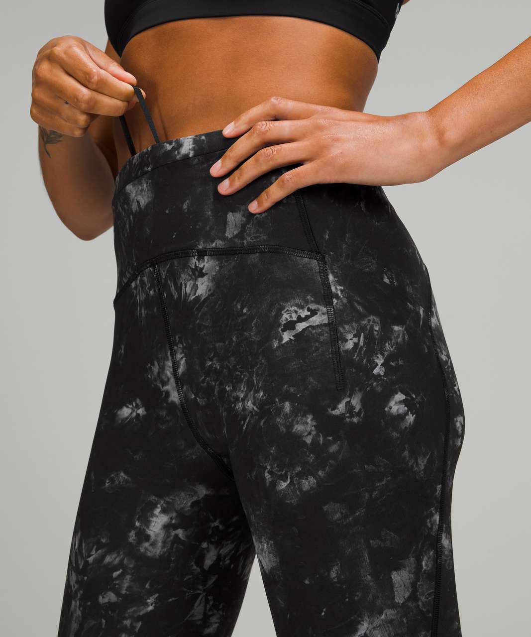 Lululemon Swift Speed High-Rise Crop 21" - Aquila Black Multi