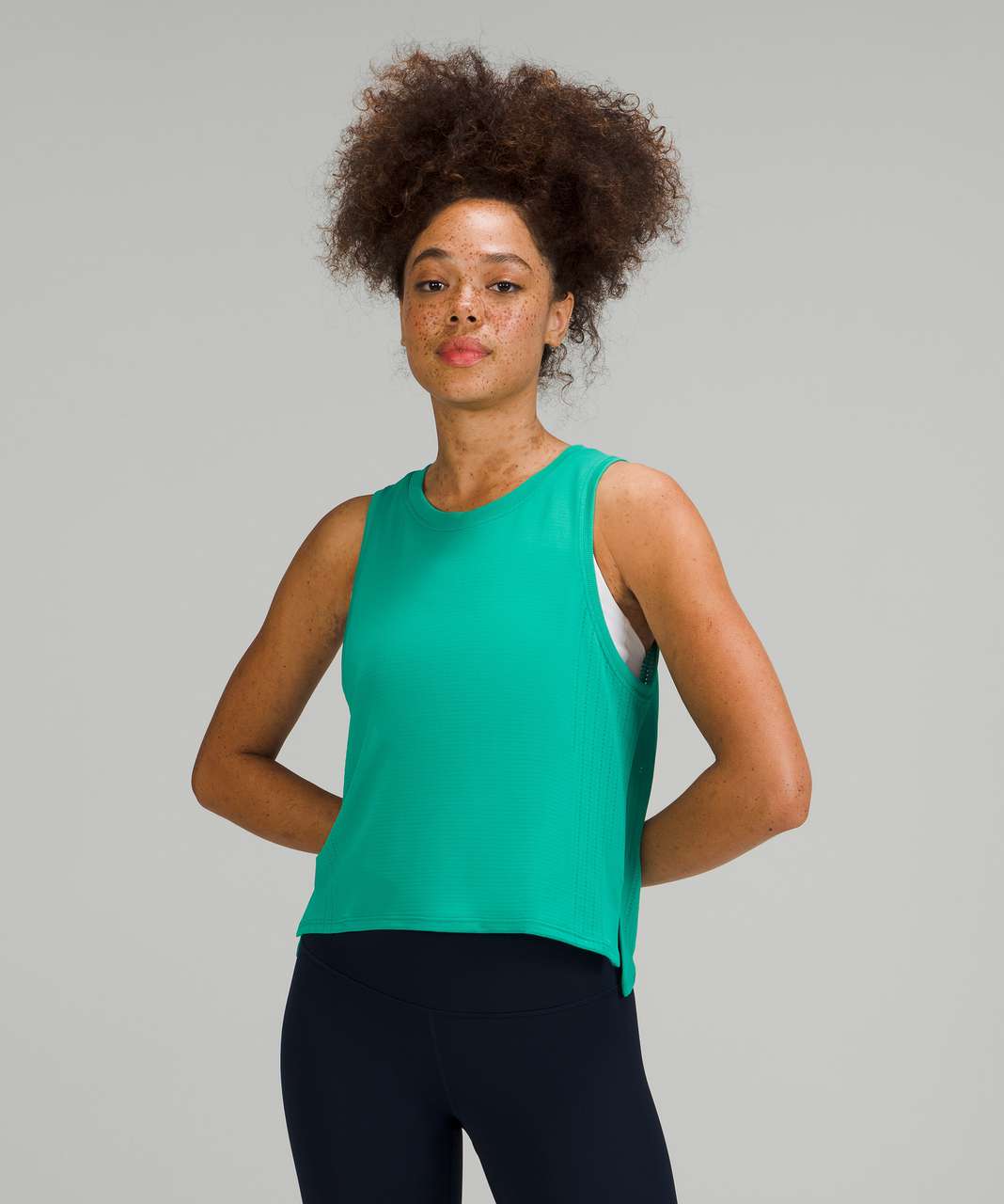 Lululemon Train to Be Tank Top - Everglade Green / Everglade Green - lulu  fanatics