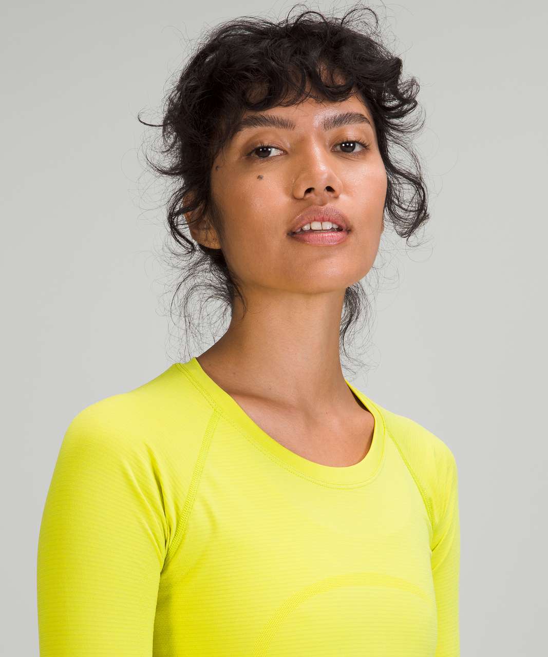 New Lululemon Size 8 Swiftly Tech Long Sleeve Shirt 2.0 Yellow Pear NWT