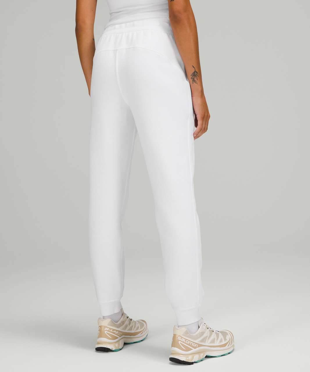 NWT! Women Lululemon Scuba High-Rise Jogger *Sparkle Size 6 White Opal