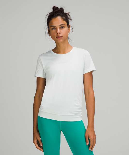 Lululemon Swiftly Breathe Short Sleeve Shirt - Slate / White - lulu ...