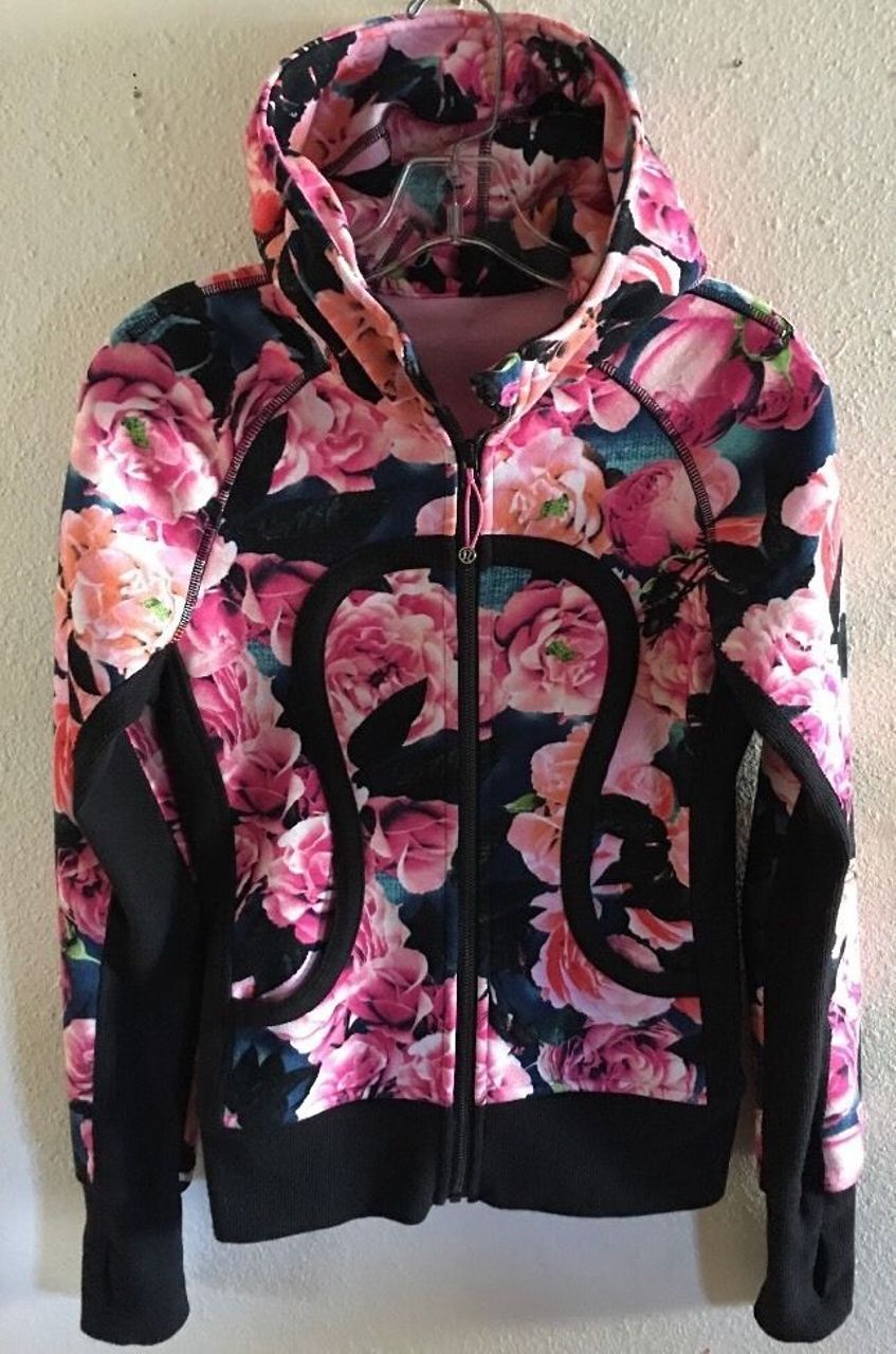 Lululemon Scuba Hoodie II - Secret Garden / Vintage Pink