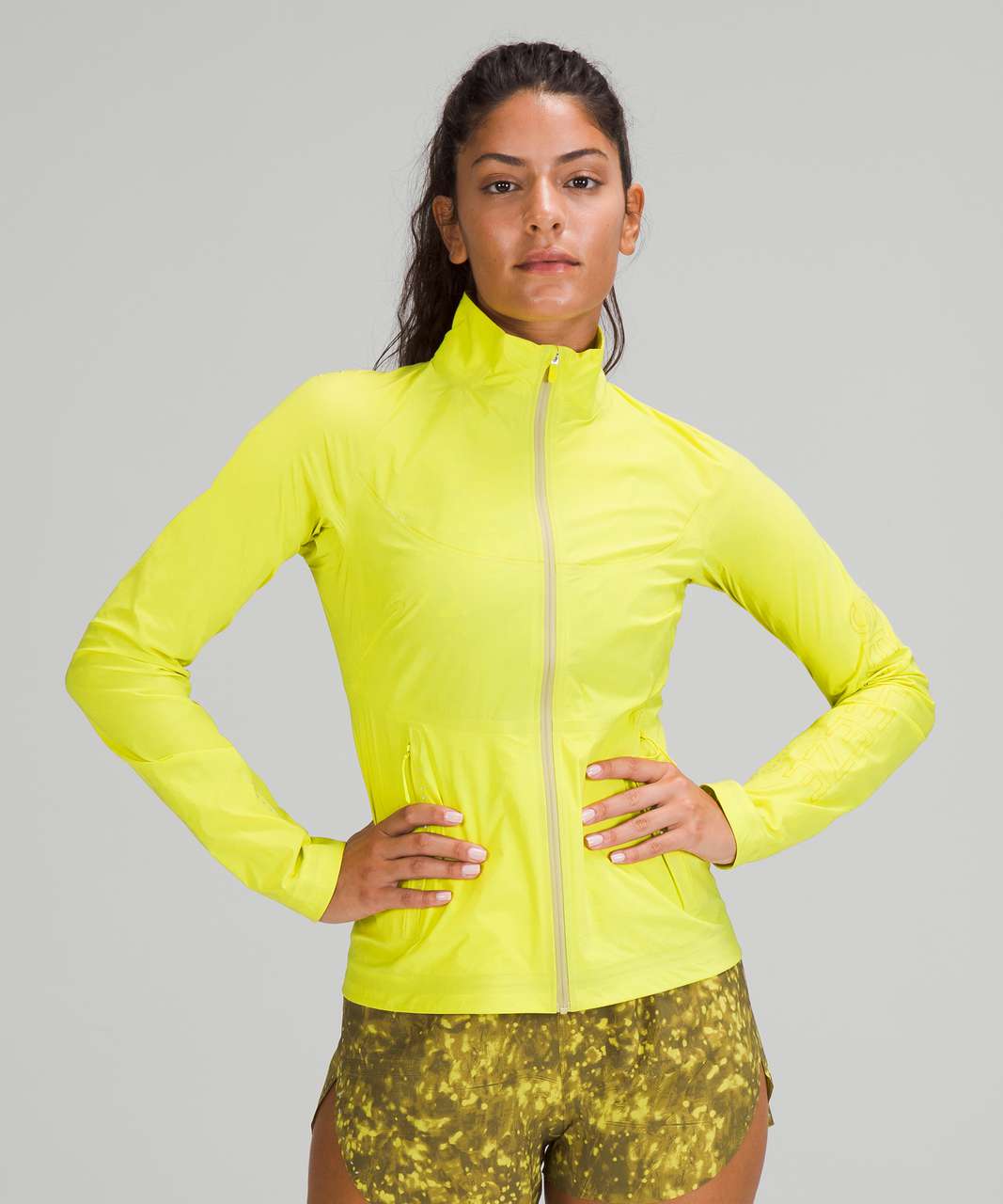 Lululemon SeaWheeze Fast and Free Windbreaker - Yellow Serpentine - lulu  fanatics