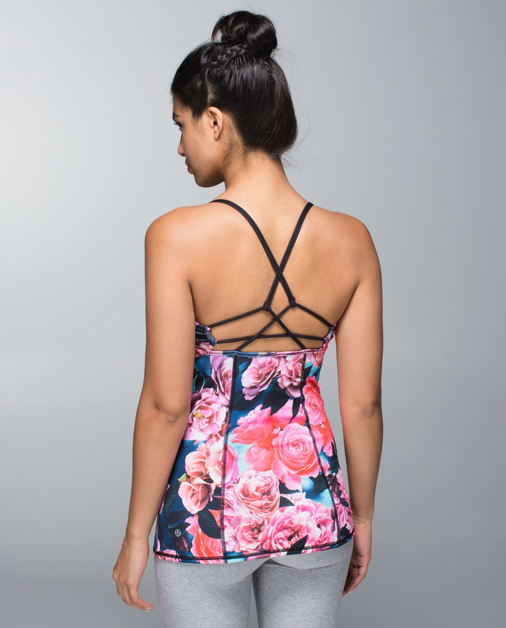 Lululemon Dancing Warrior Tank - Secret Garden / Black