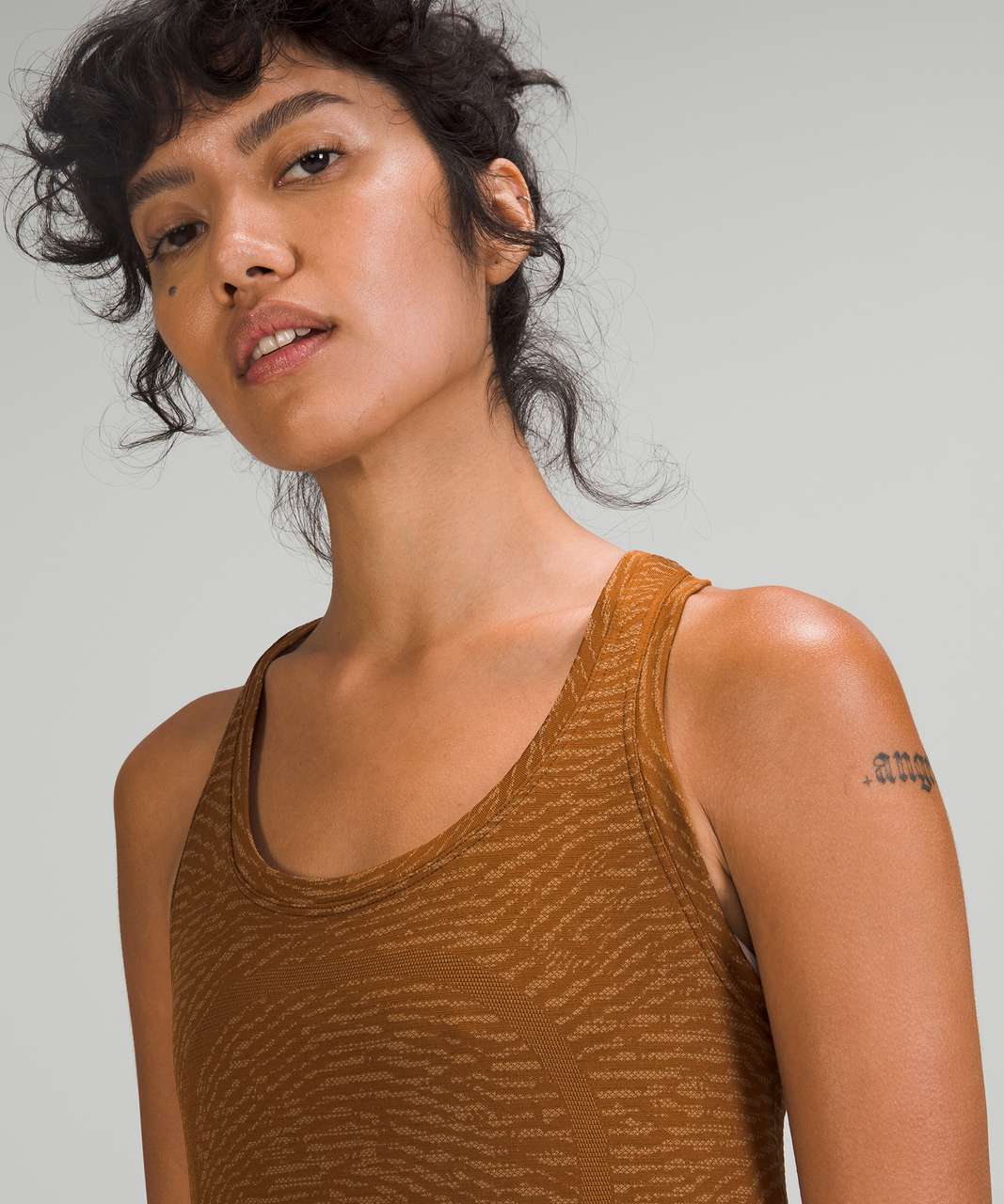 Lululemon Swiftly Tech Racerback Tank Top 2.0 *Race Length - Water Surface Copper Brown / Bold Beige