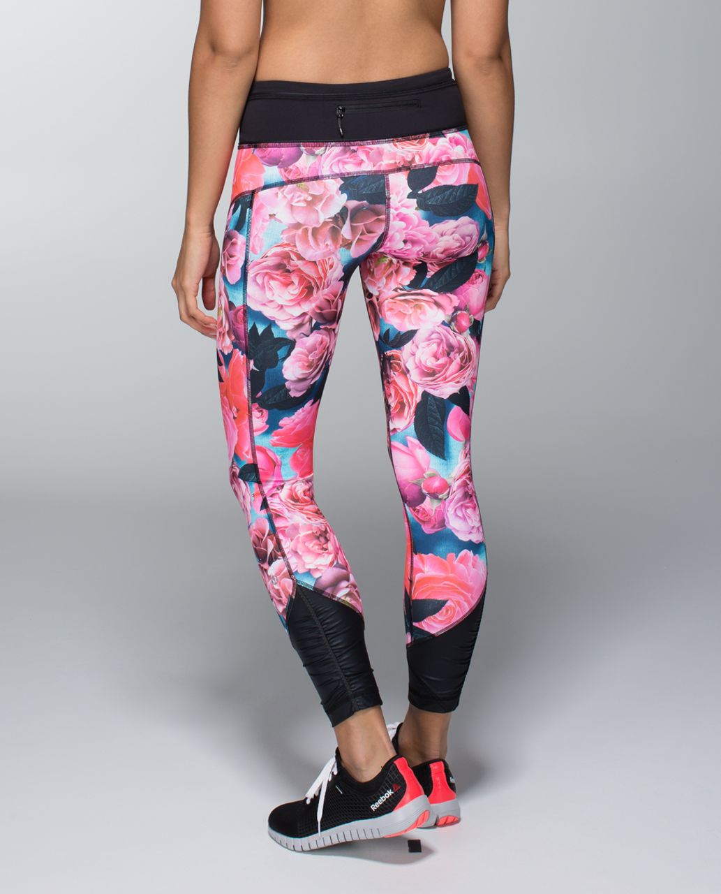 Lululemon Pace Queen Tight - Secret Garden / Black