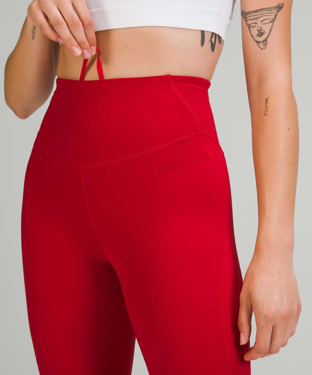 10/2018 $118 PRE OWNED Lululemon Dark Red Run Smoothly Crop w/ Pockets 23” 4