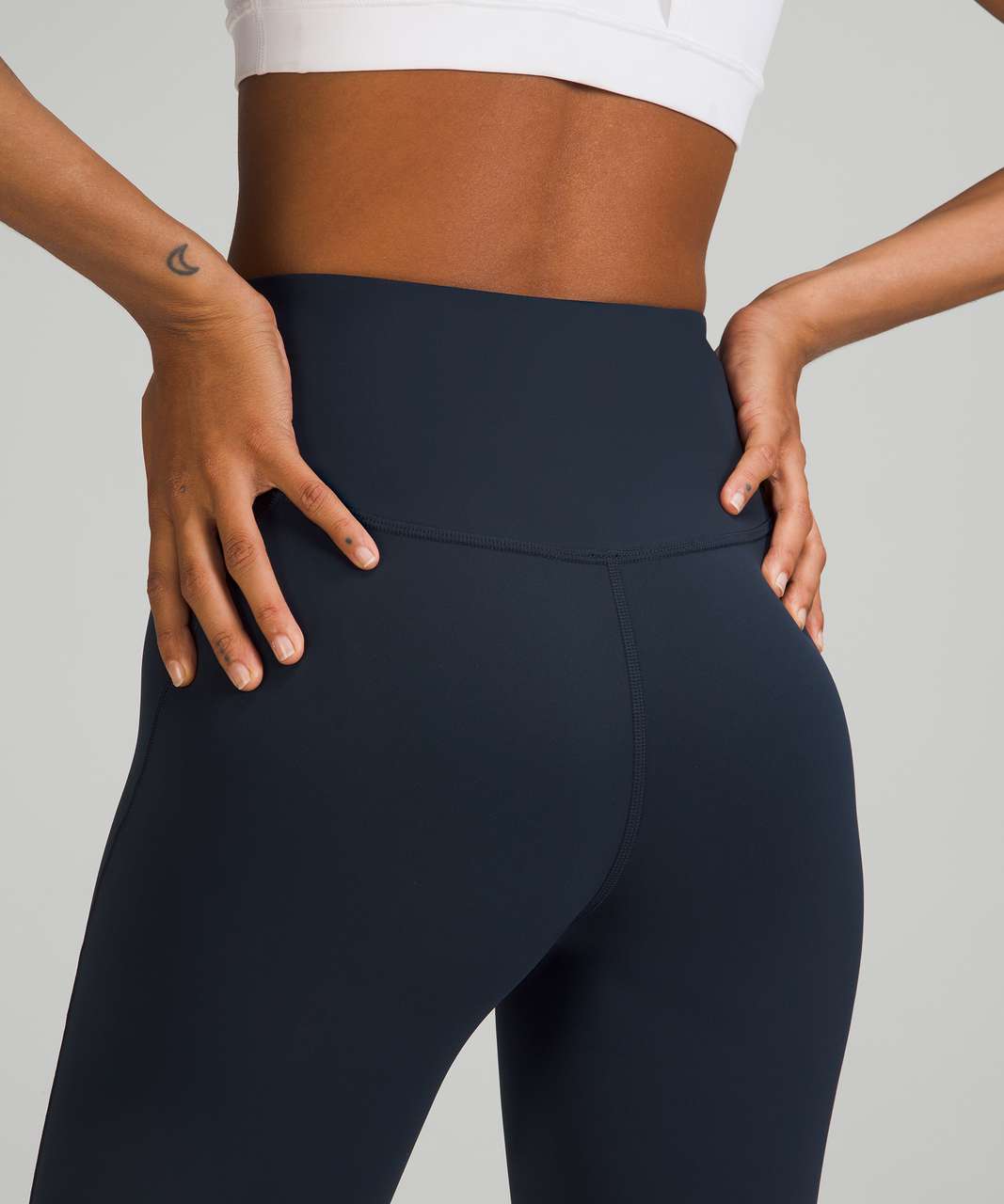 Lululemon Base Pace High-Rise Tight 28" - True Navy