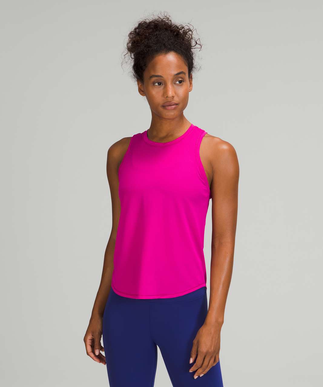 NWT Lululemon align tank size 8, color is ripened raspberry