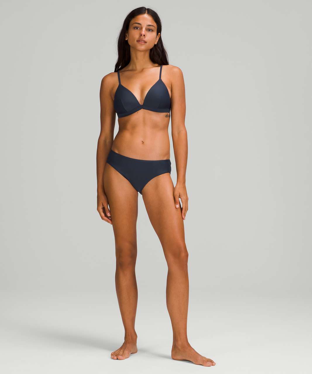 Lululemon Waterside Mid-Rise Bikini Bottom *Medium Coverage - True Navy