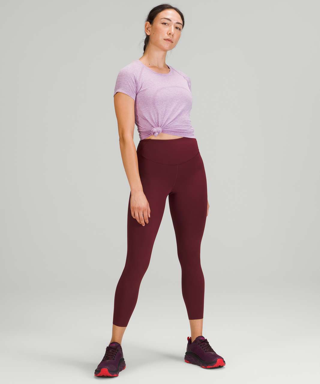 NEW Women Lululemon Swiftly Tech Short Sleeve 2.0 Wisteria Purple Size 10