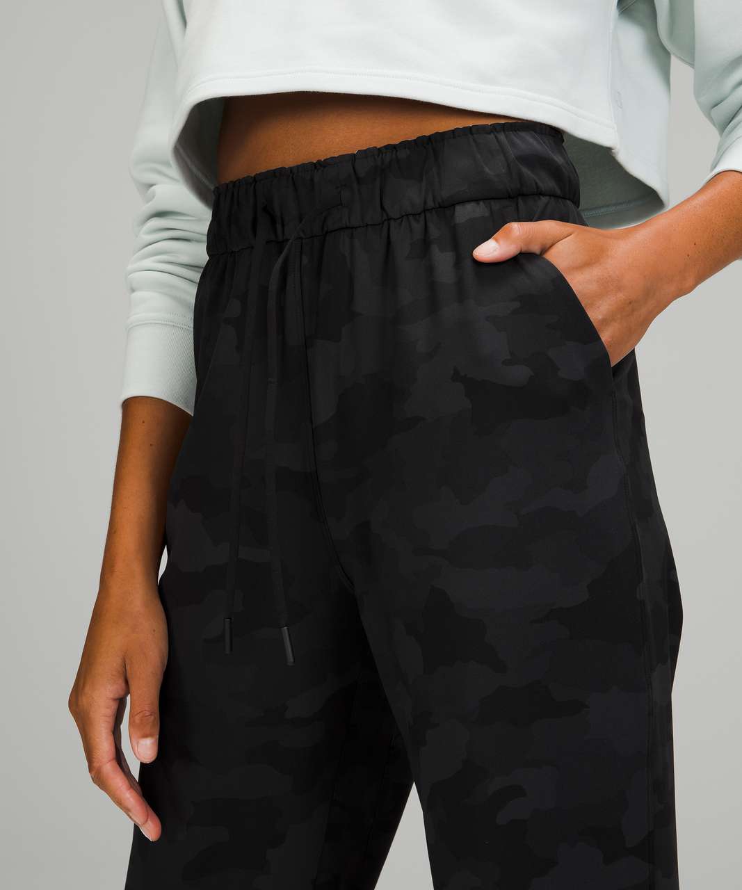 Lululemon Base Pace High-Rise Crop 23 - Heritage 365 Camo Deep Coal Multi  - lulu fanatics