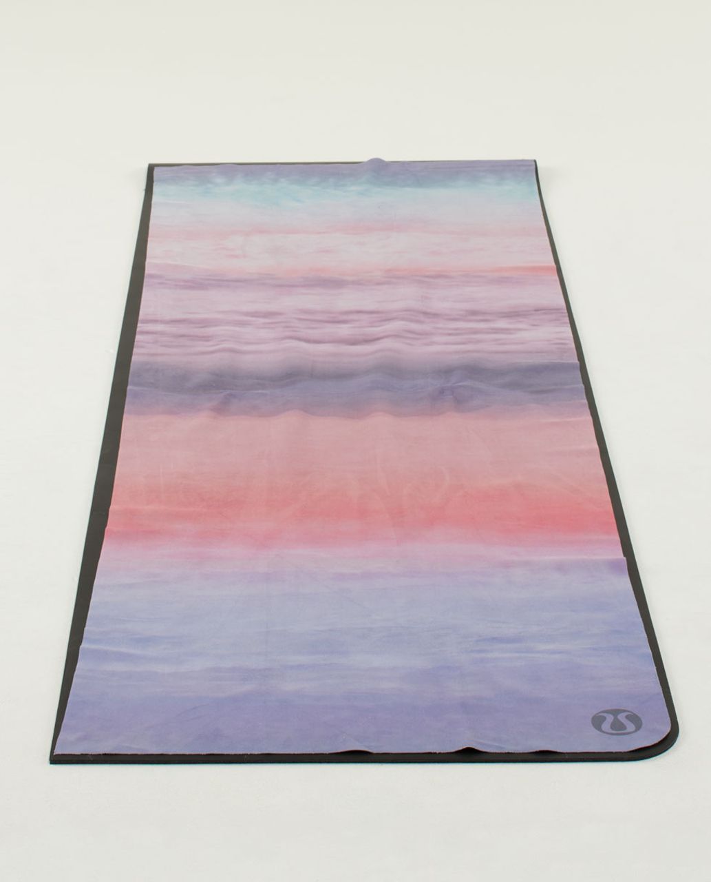 Lululemon The Towel *Printed - Jumbo Beachscape Multi 7clrs