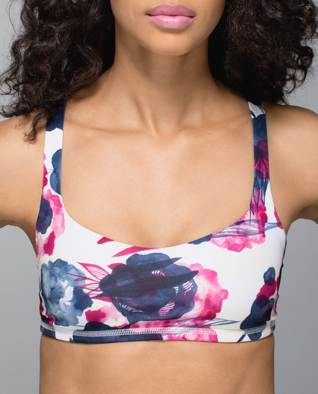 Lululemon Rare Seek The Heat Bra Size 2 Inky Floral Soot Black Mesh Sold Out