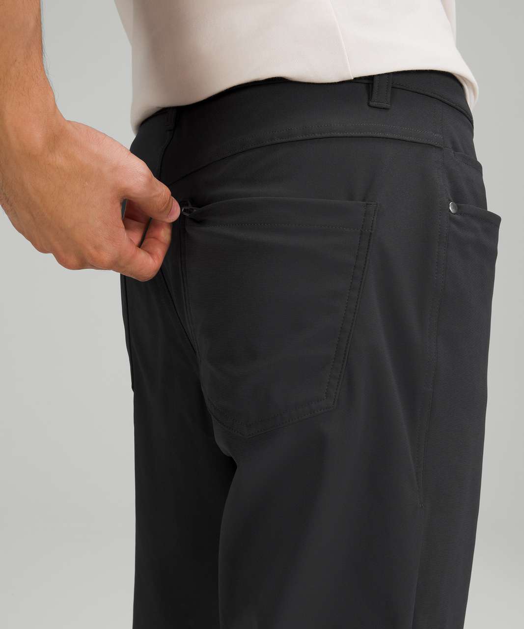 Lululemon Commission Pant Relaxed *34 - Obsidian - lulu fanatics