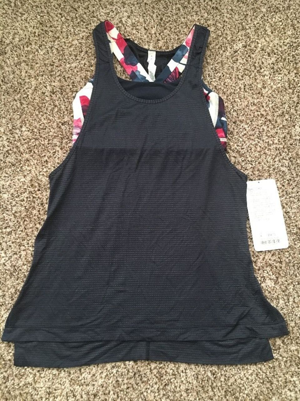 Lululemon Stash It Tank - Inkwell / Inky Floral Ghost Inkwell Bumble Berry / Bumble Berry