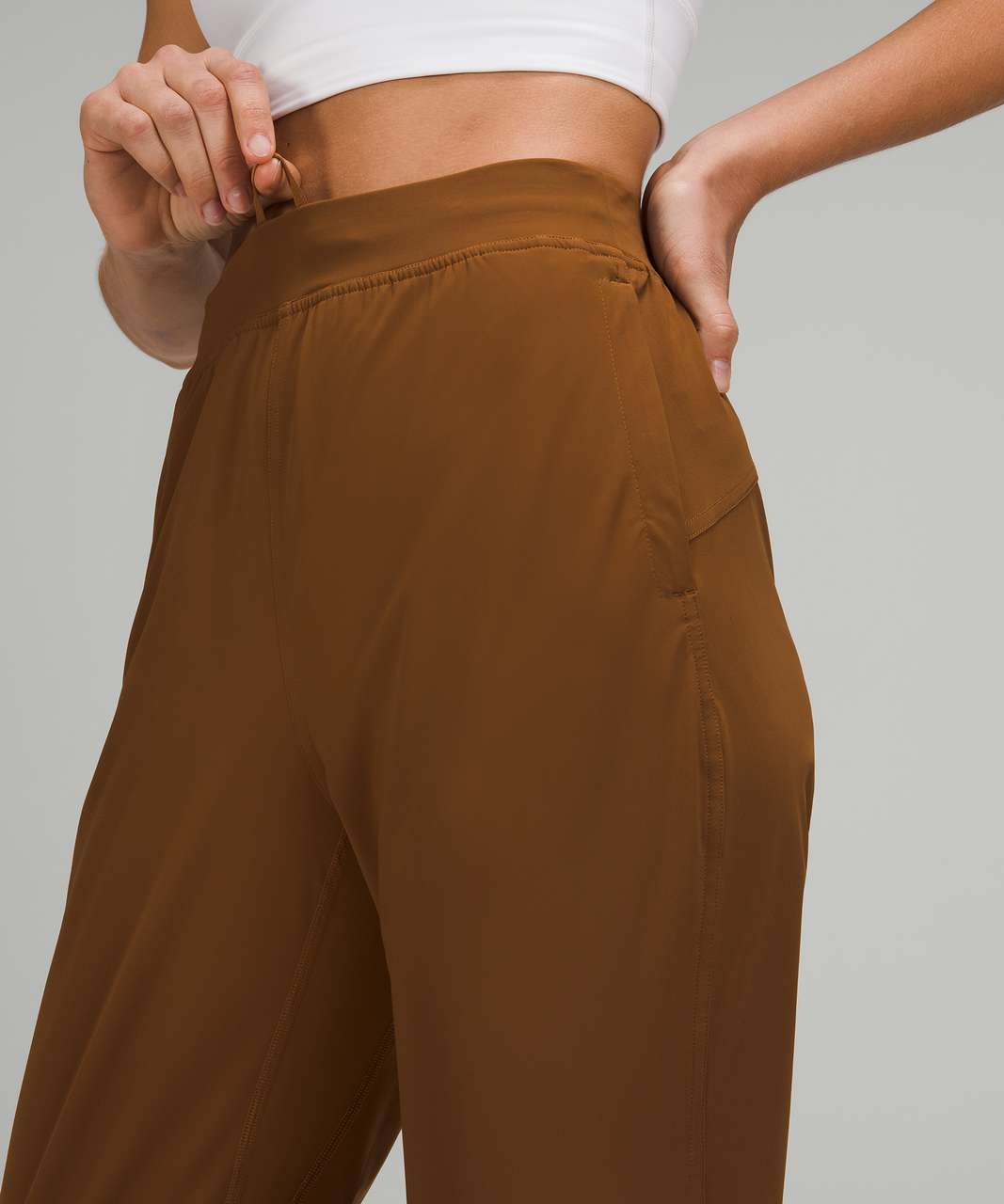 lululemon athletica Adapted State High-rise Cropped Joggers in Brown