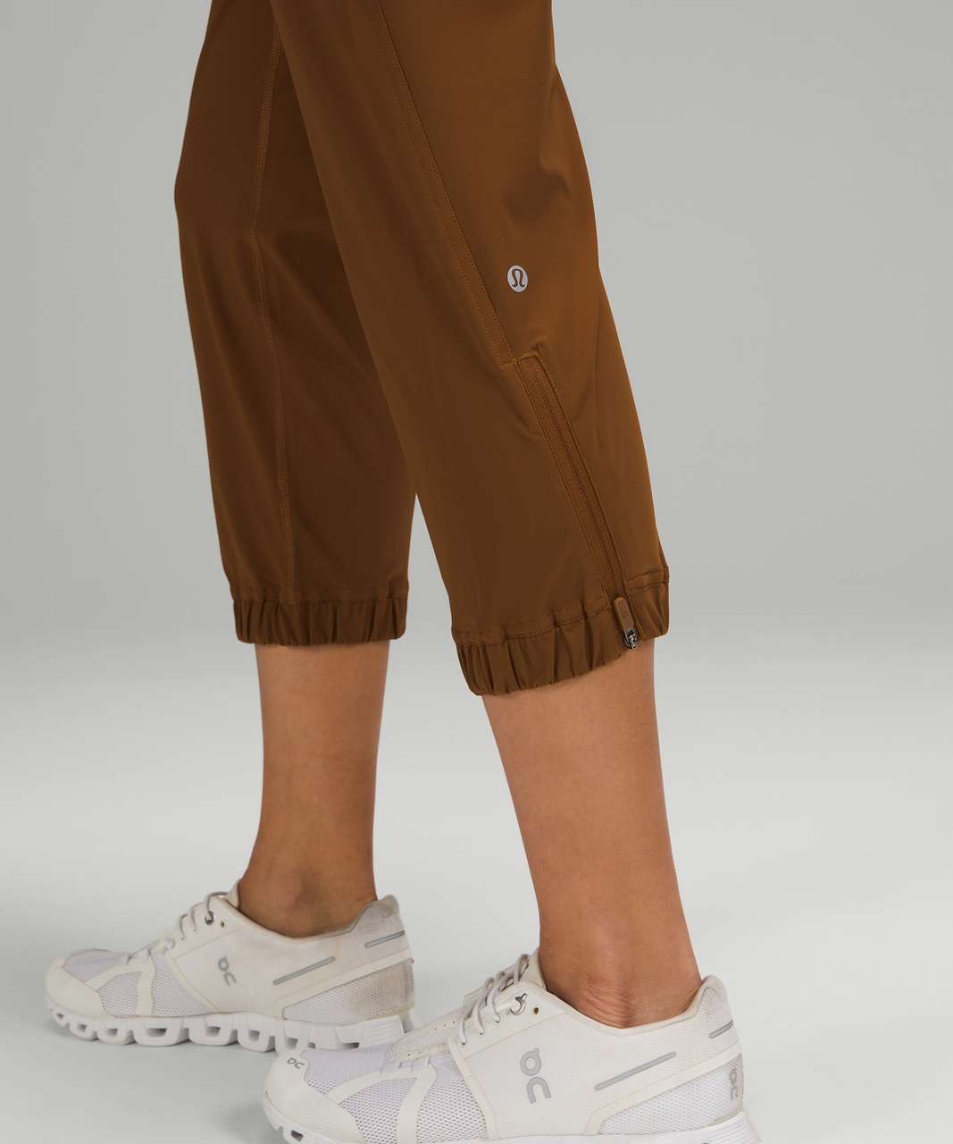 lululemon athletica Adapted State High-rise Cropped Joggers in Brown