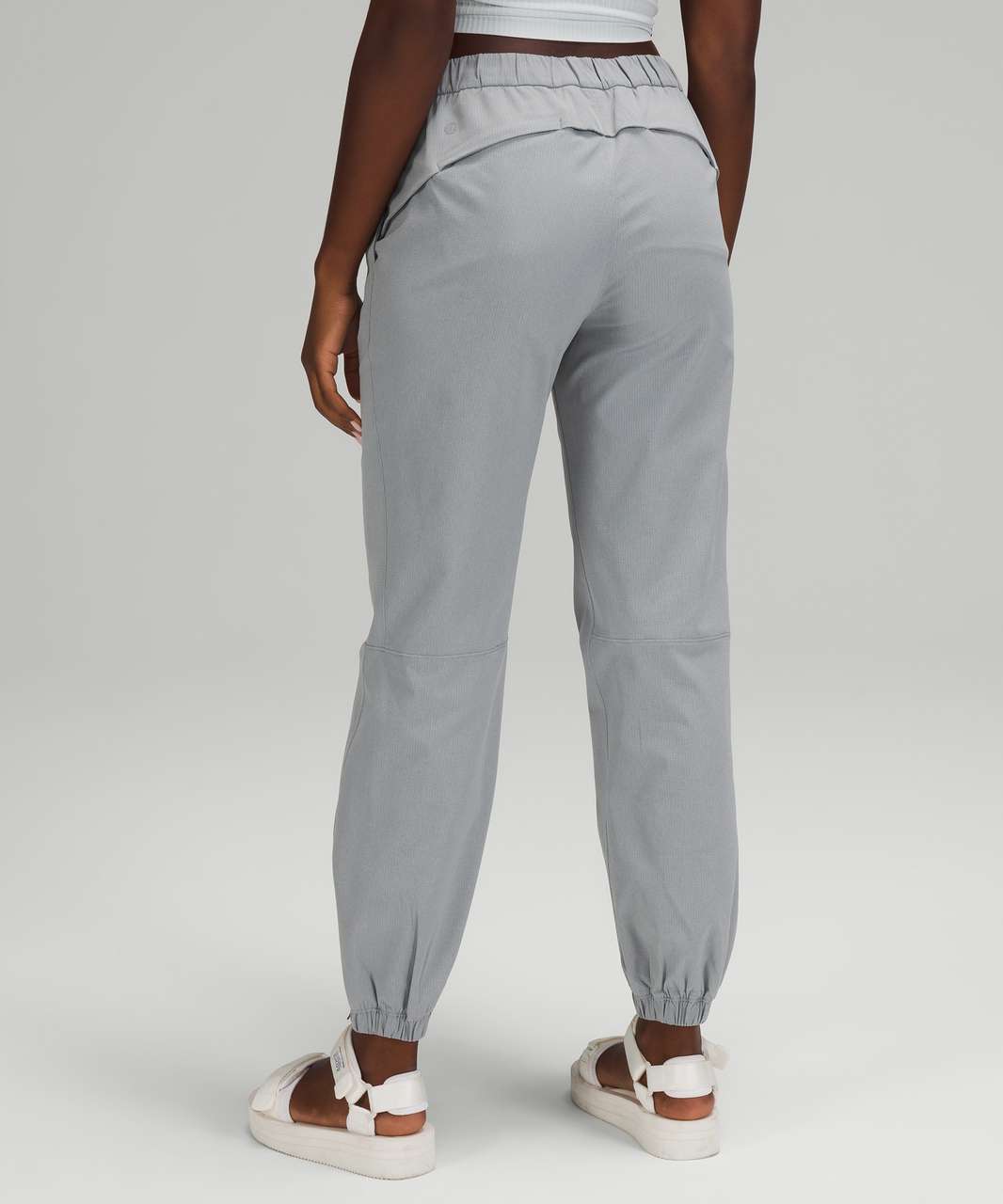 Flyleaf Mid Rise Lightweight Joggers