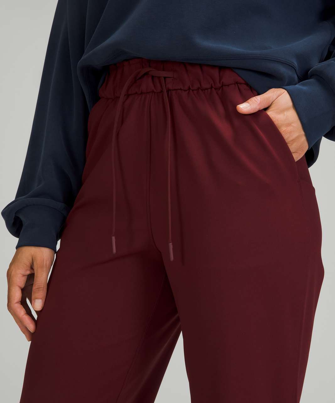 Lululemon Women's Stretch High-Rise Joggers Maroon Merlot Burgundy  Drawstring 4