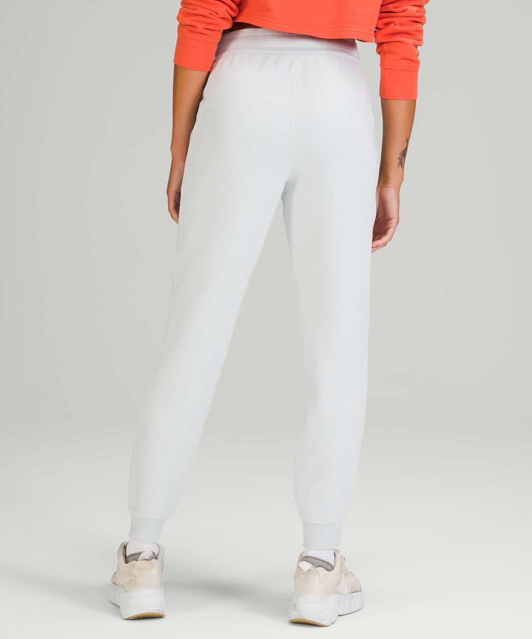 Lululemon In-Depth Jogger (28) - White - lulu fanatics