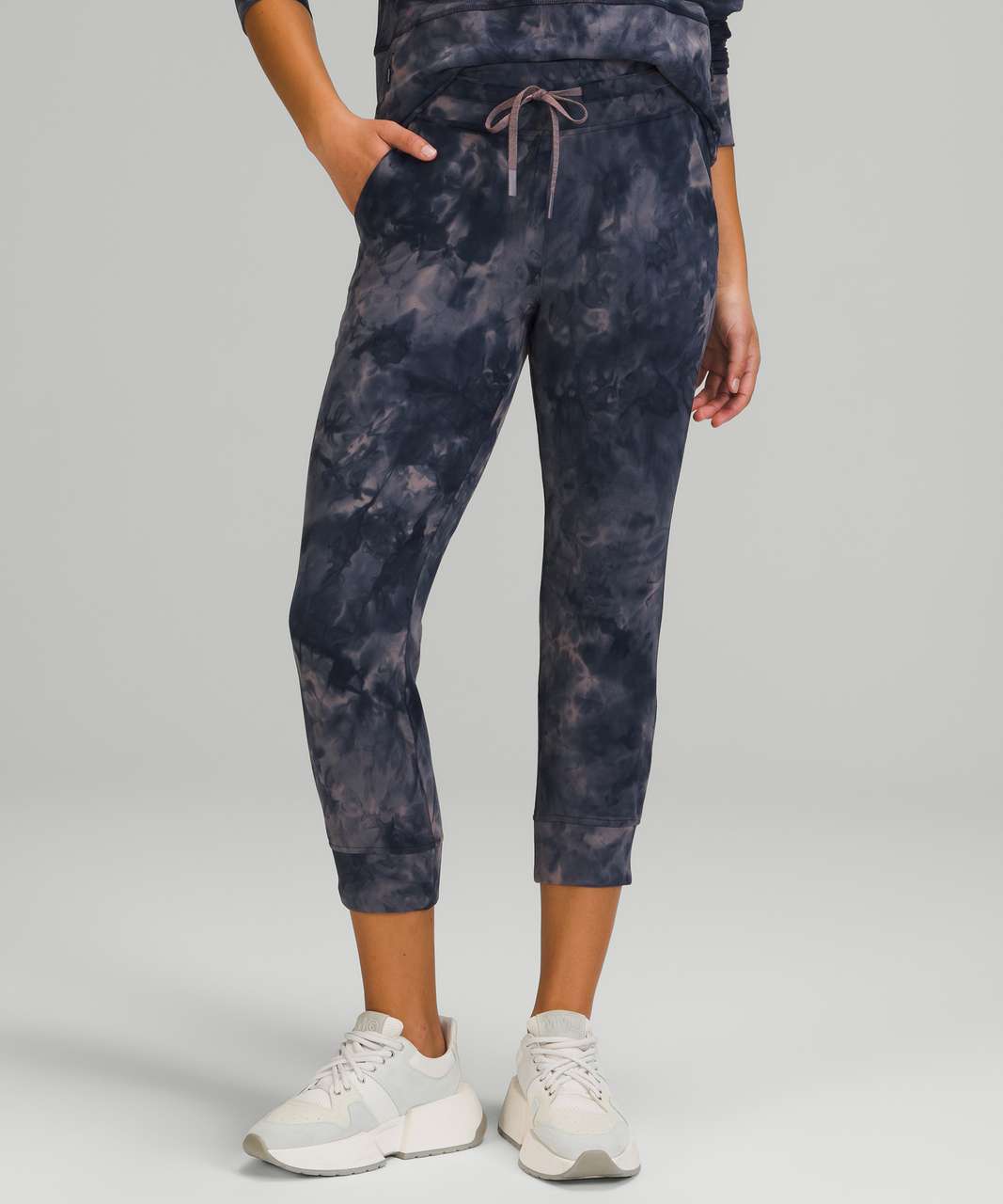 Lululemon Ready to Rulu Jogger Crop - Diamond Dye Lunar Rock True Navy